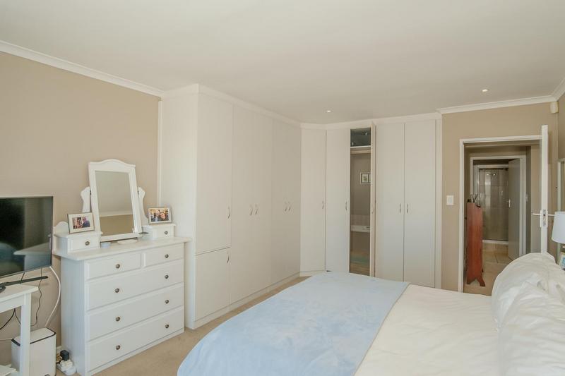 3 Bedroom Property for Sale in Marina Da Gama Western Cape